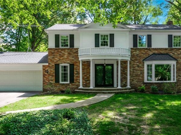 504 Vinewood Avenue , Tallmadge, OH 44278