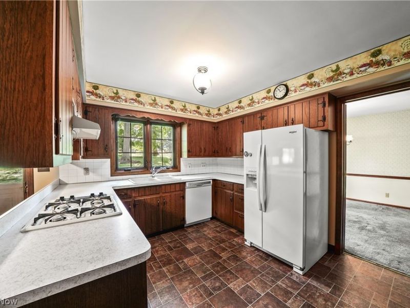 504 Vinewood Avenue, Tallmadge, OH 44278 Photo 12