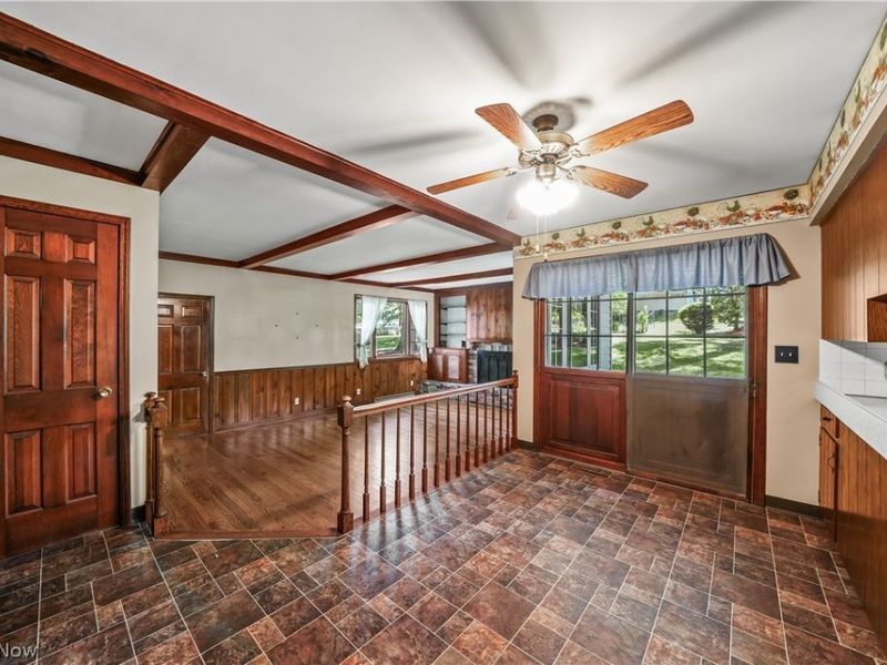504 Vinewood Avenue, Tallmadge, OH 44278 Photo 15