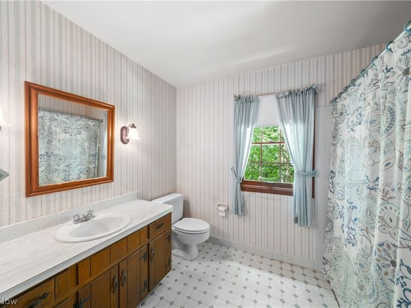 504 Vinewood Avenue, Tallmadge, OH 44278 Photo 23