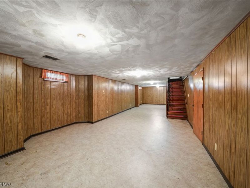 504 Vinewood Avenue, Tallmadge, OH 44278 Photo 32