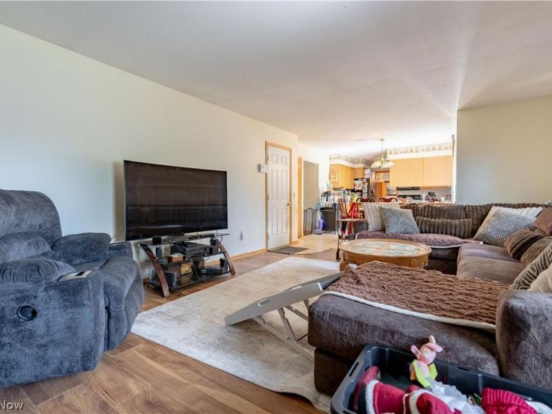 6246 Marelis Avenue NE, Canton, OH 44721 Photo 16