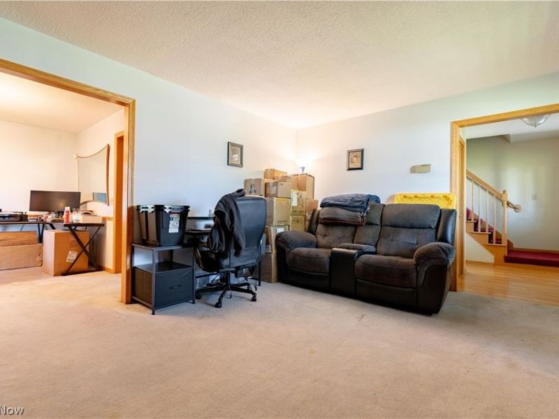 6246 Marelis Avenue NE, Canton, OH 44721 Photo 4