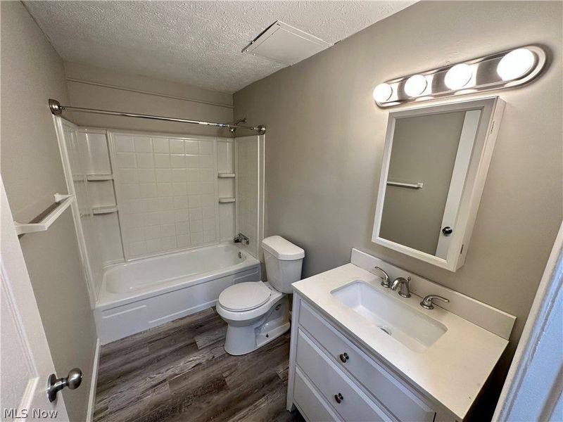 660 S Shore Court, Vermilion, OH 44089 Photo 17