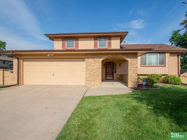 15116 Versaille Street, Bellevue, NE 68123