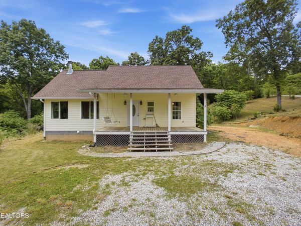 230 Windcrest Lane, Harriman, TN 37748