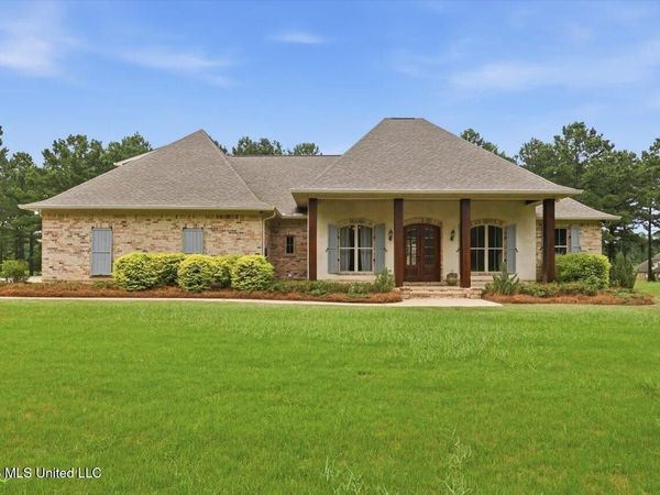 304 Kitty Hawk Circle, Brandon, MS 39047