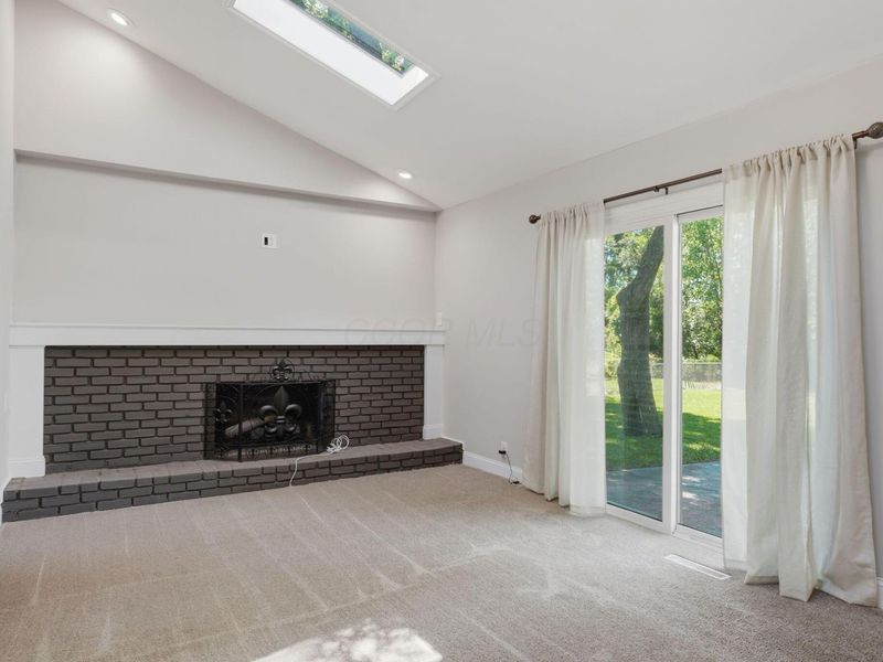 2547 Mccutcheon Road, Columbus, OH 43219 Photo 13