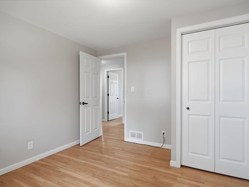 2547 Mccutcheon Road, Columbus, OH 43219 Photo 21
