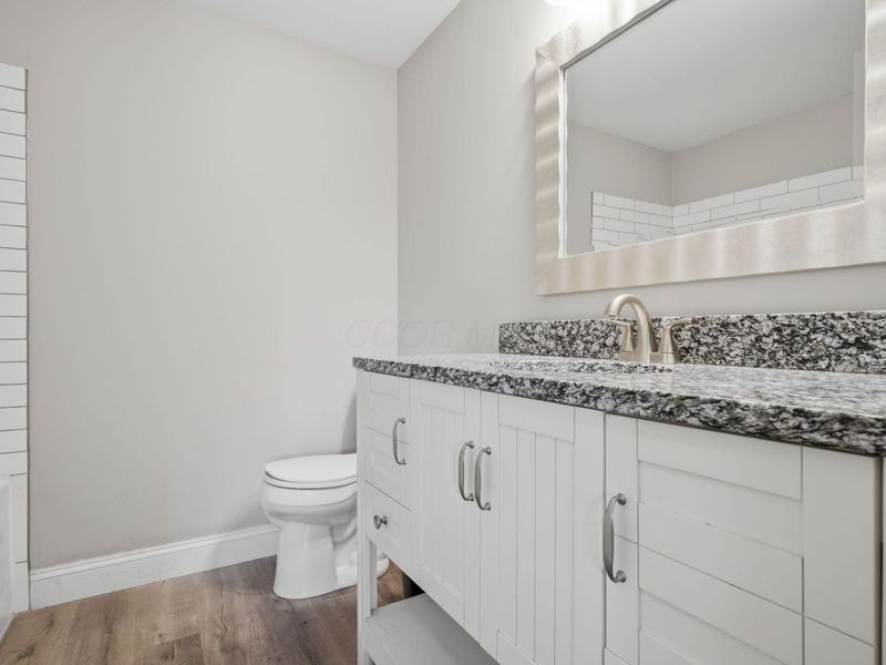 2547 Mccutcheon Road, Columbus, OH 43219 Photo 24