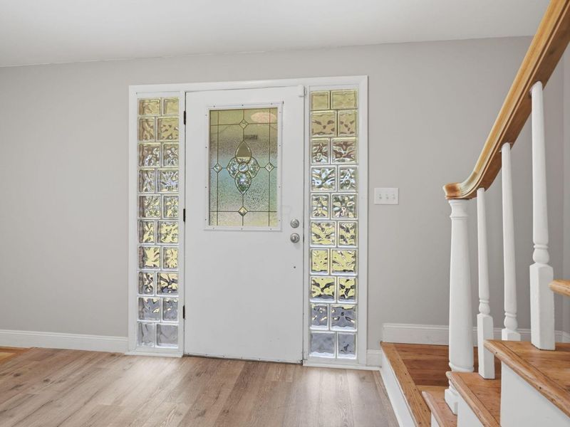 2547 Mccutcheon Road, Columbus, OH 43219 Photo 3