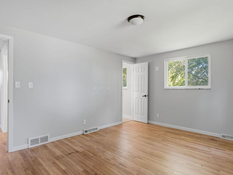 2547 Mccutcheon Road, Columbus, OH 43219 Photo 31