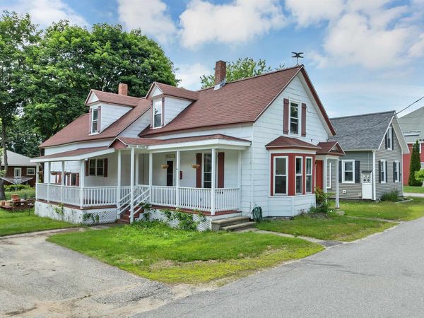 12 School Street, Gorham, NH 03581