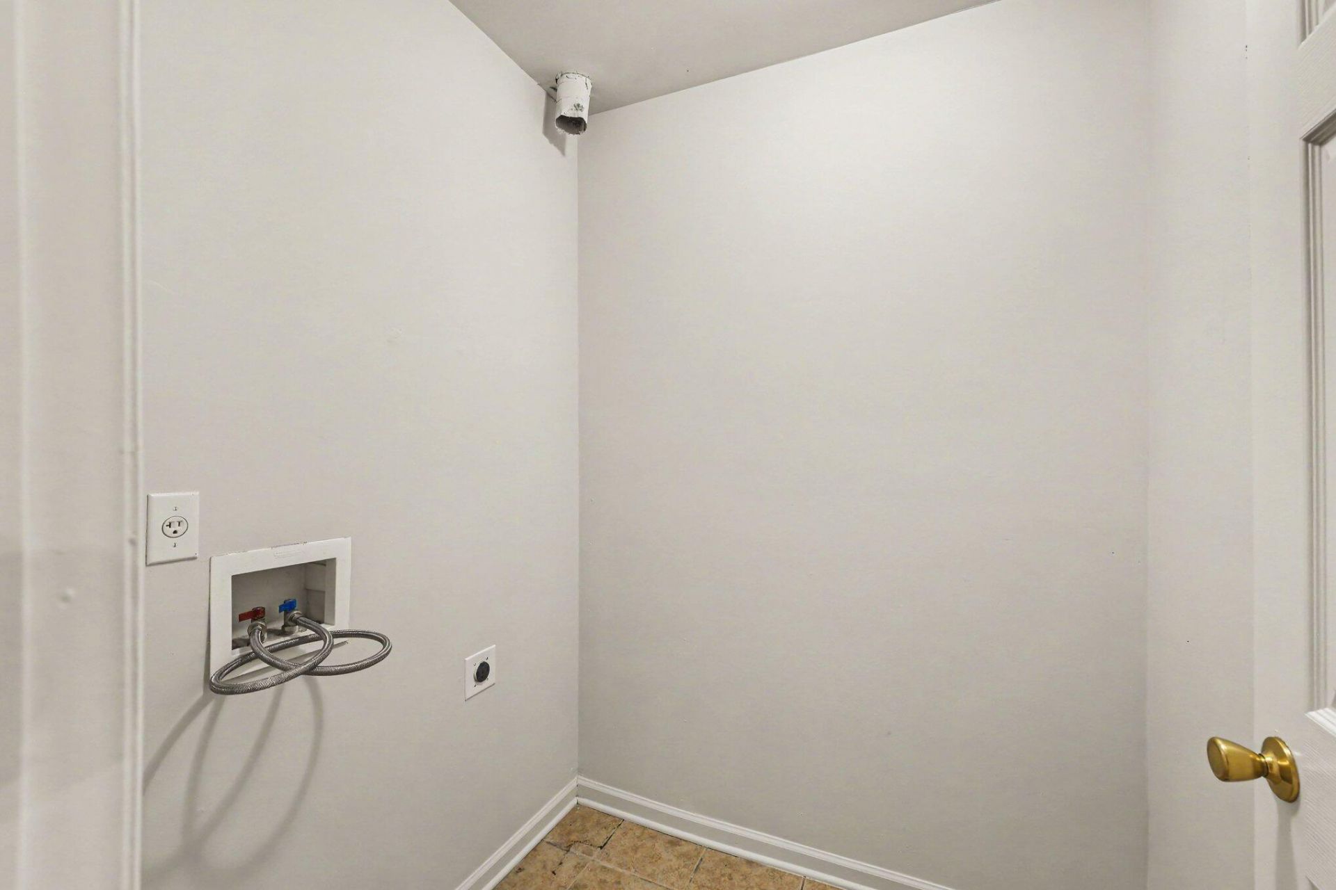 446 Doane Way Photo 22