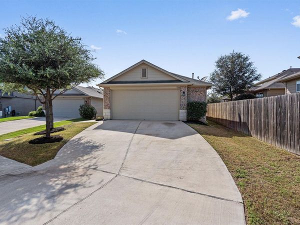 13810 Geelong DR, Pflugerville, TX 78660