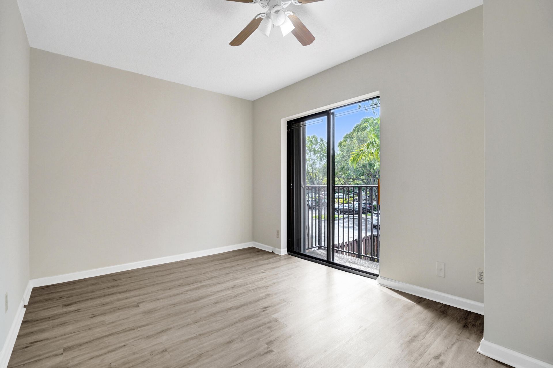 9951 NW 6th Court, Plantation, FL 33324 Photo