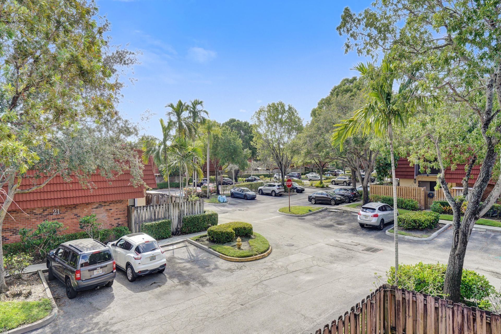 9951 NW 6th Court, Plantation, FL 33324 Photo