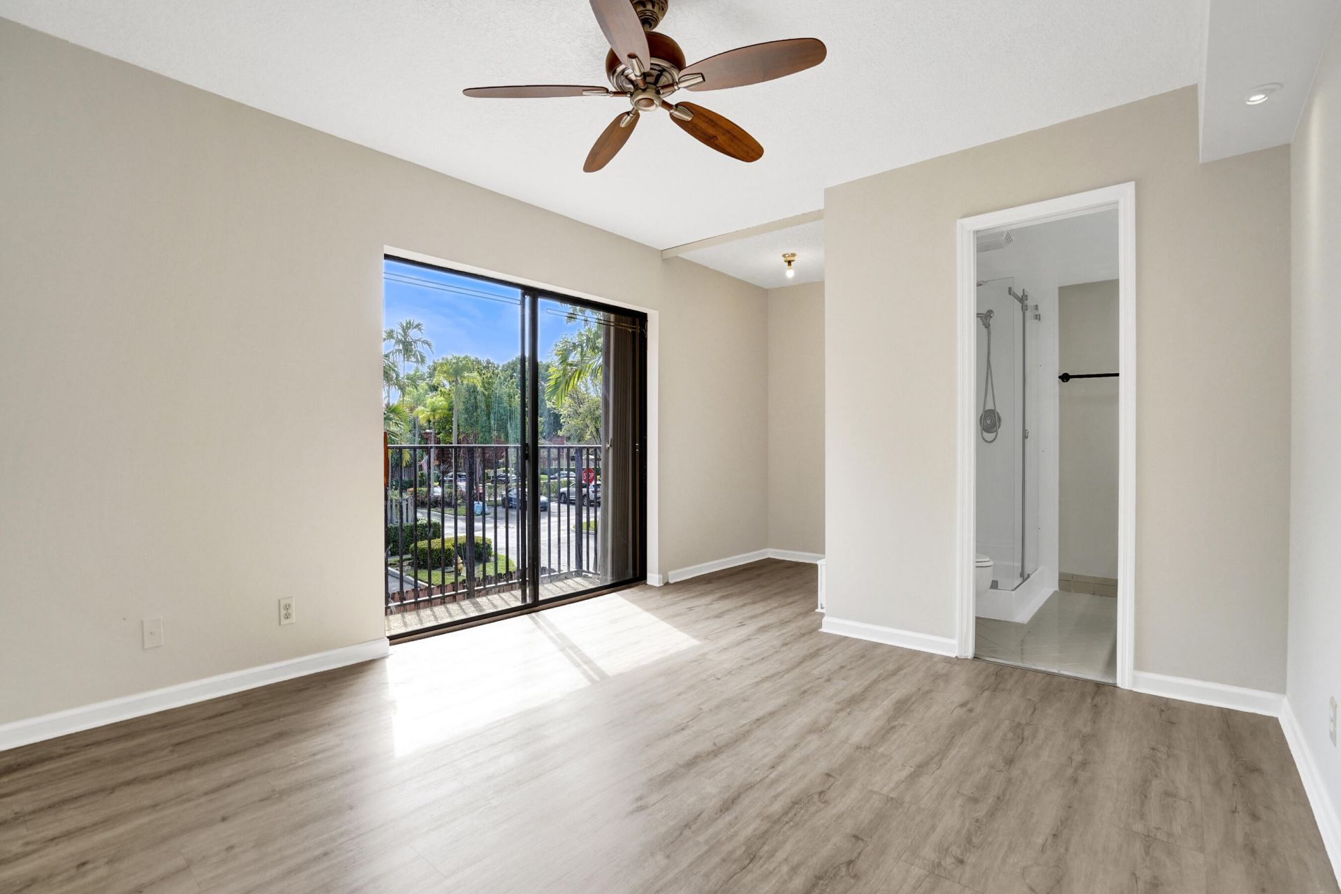 9951 NW 6th Court, Plantation, FL 33324 Photo