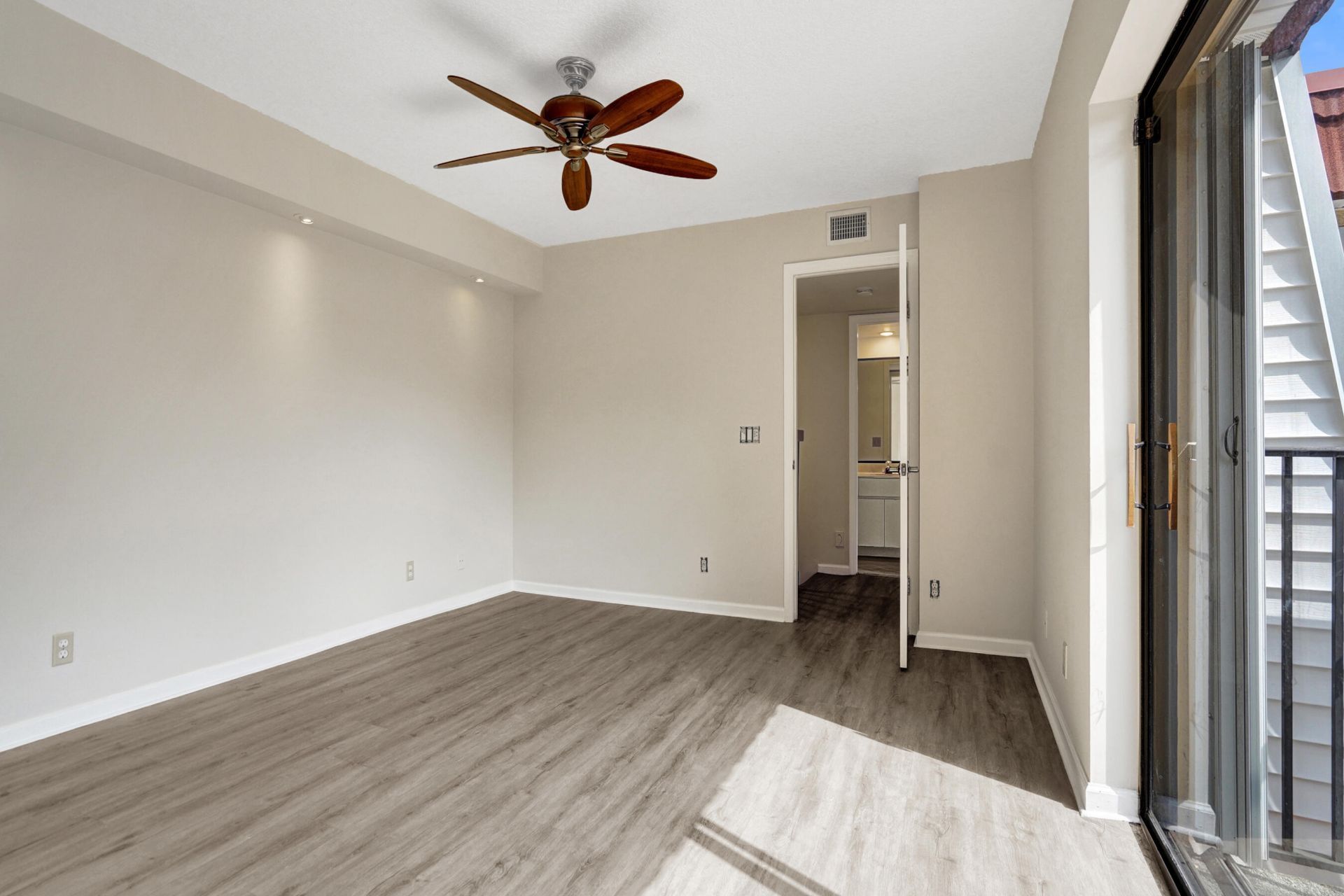 9951 NW 6th Court, Plantation, FL 33324 Photo