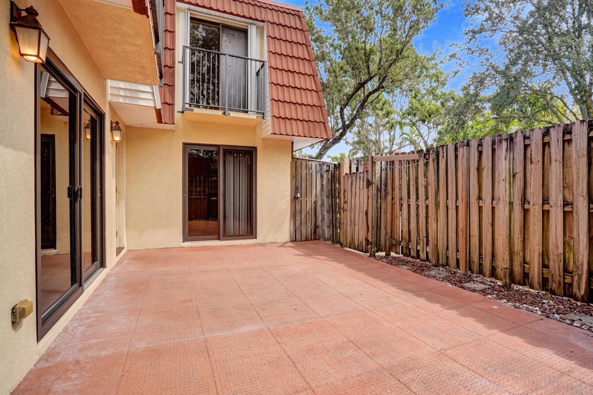 9951 NW 6th Court, Plantation, FL 33324 Photo