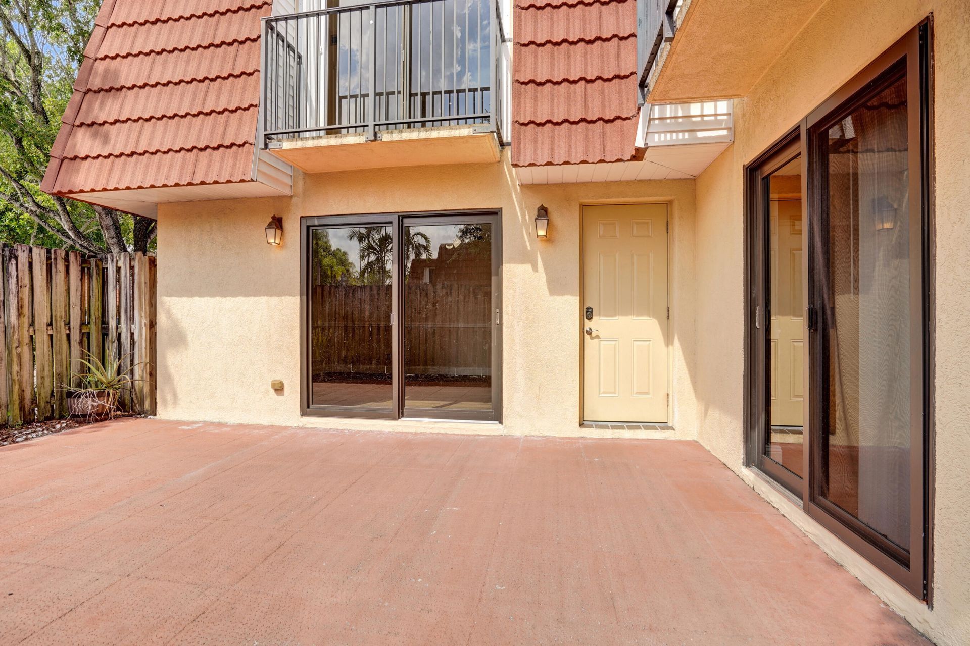 9951 NW 6th Court, Plantation, FL 33324 Photo