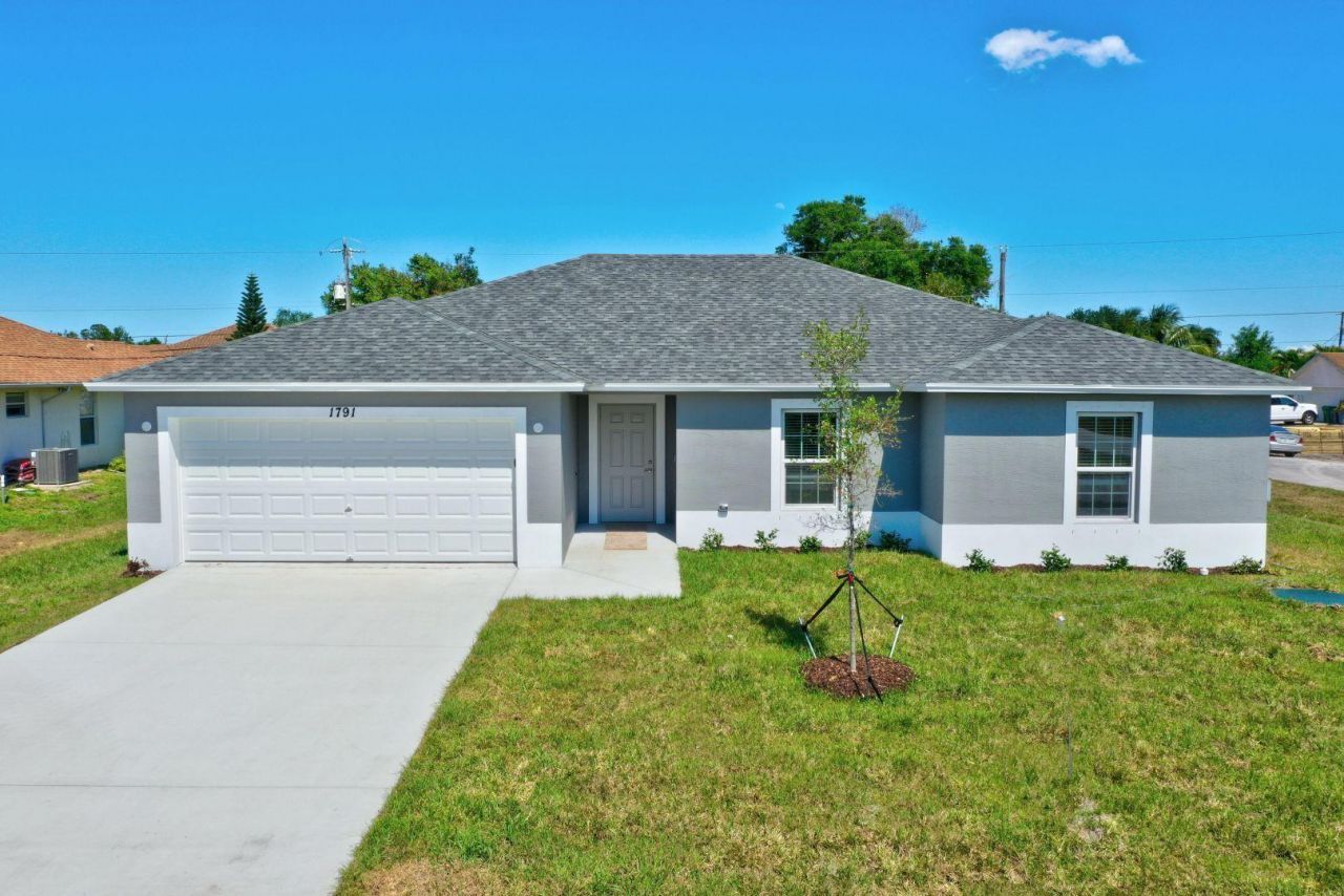 3522 SW Margela Street, Port Saint Lucie, FL 34953 Photo
