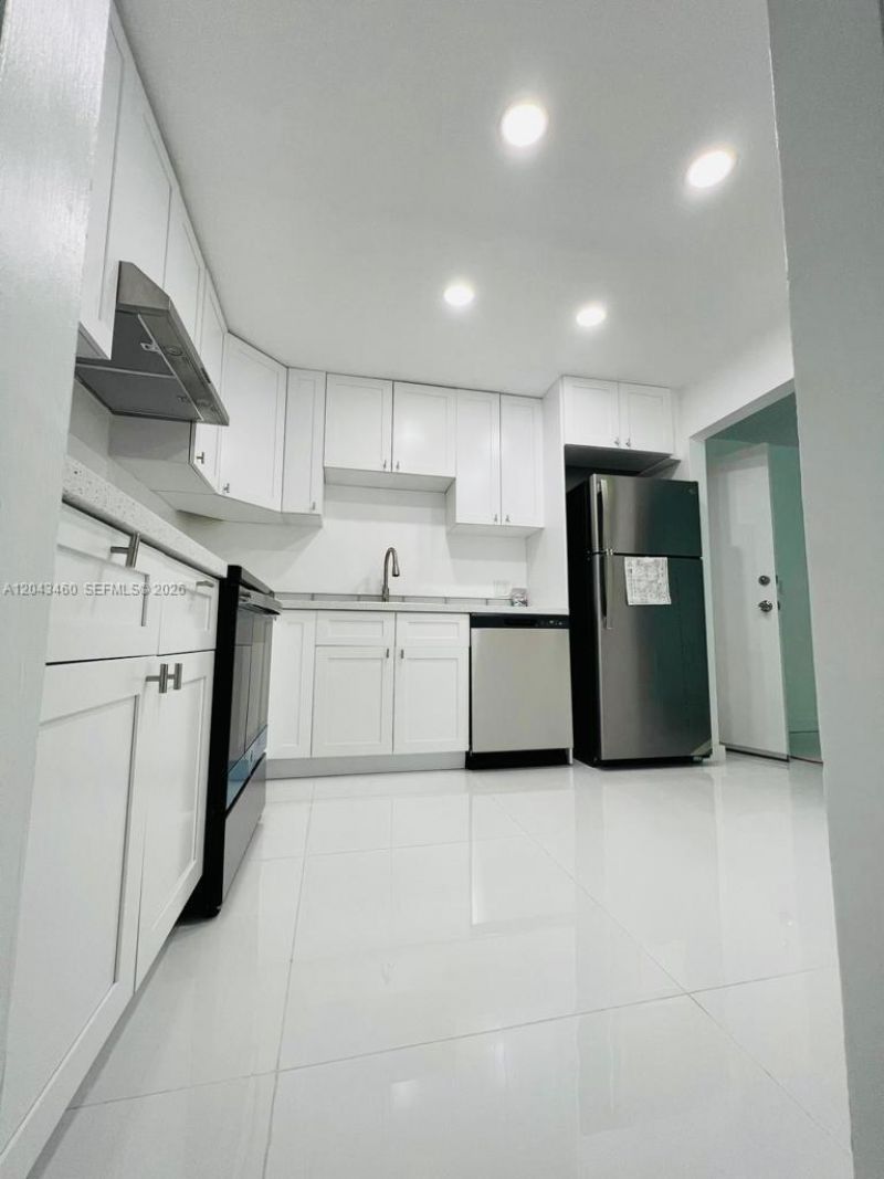 700 SE 2nd Ave , Unit 313, Deerfield Beach, FL 33441 Photo