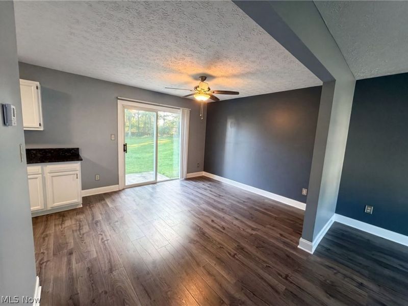 654 Diamond Circle, Ravenna, OH 44266 Photo 3