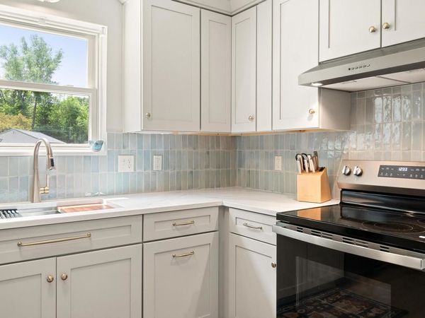 14 Hideaway Lane, Williston, VT 05495