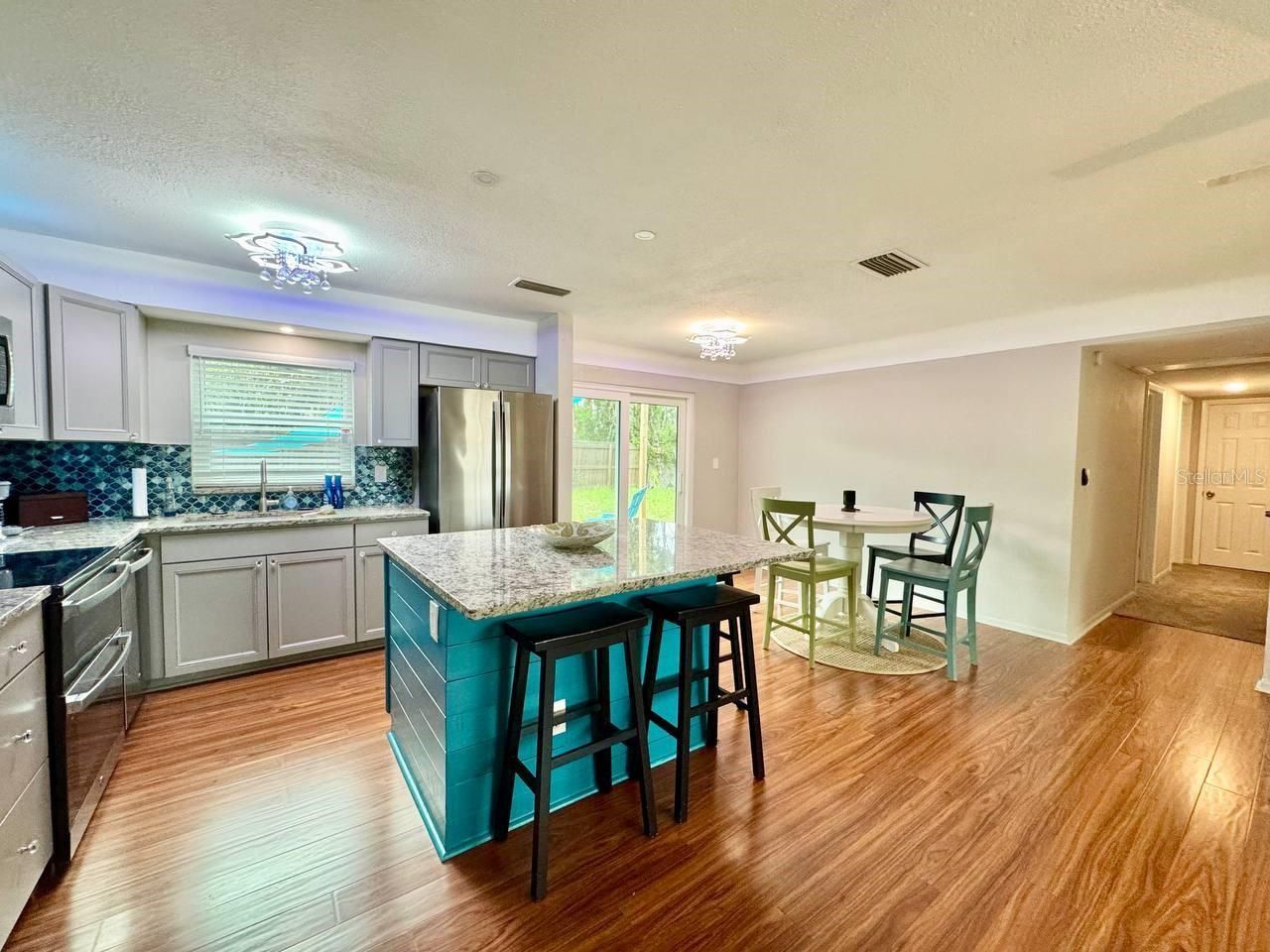 3957 Wahoo Drive Se, Saint Petersburg, FL 33705 Photo