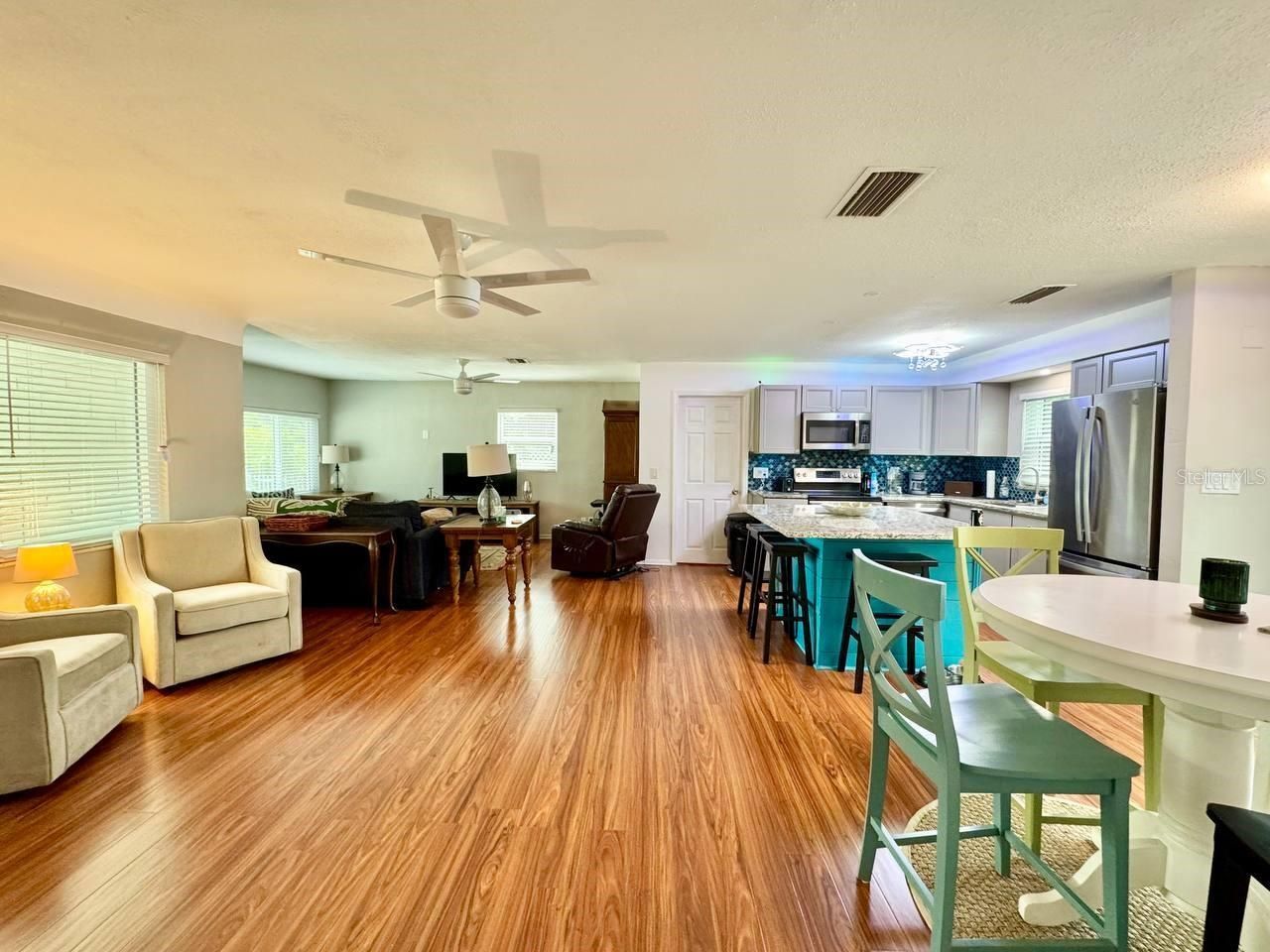 3957 Wahoo Drive Se, Saint Petersburg, FL 33705 Photo