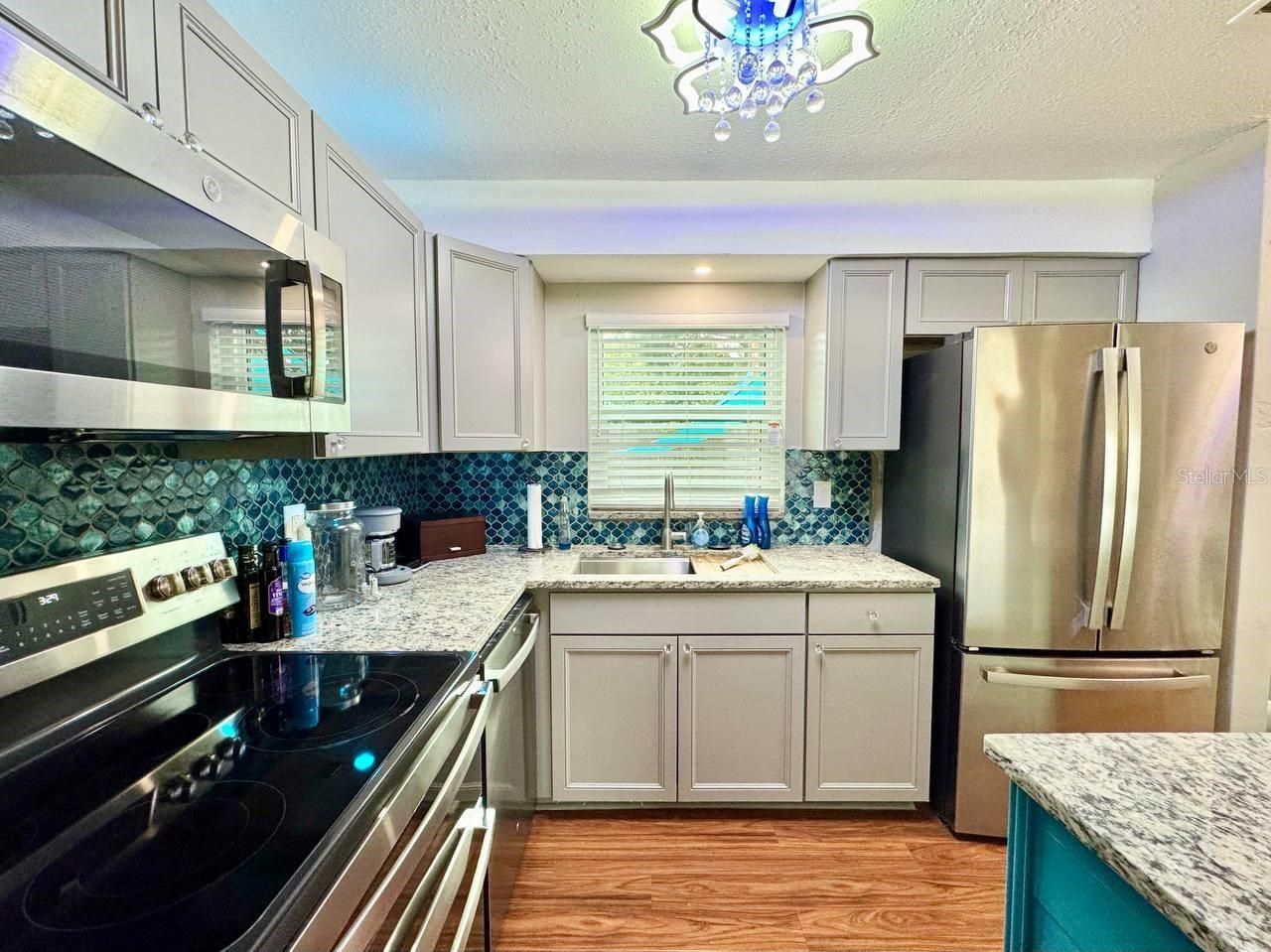 3957 Wahoo Drive Se, Saint Petersburg, FL 33705 Photo
