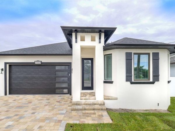2303 W IVY STREET , TAMPA, FL 33607