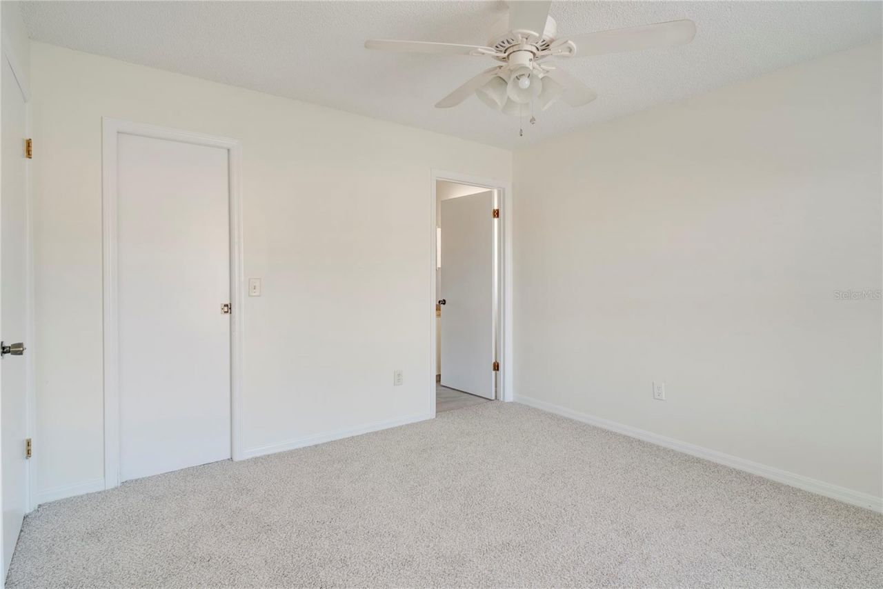 397 Eron Way, Unit 42, Winter Garden, FL 34787 Photo