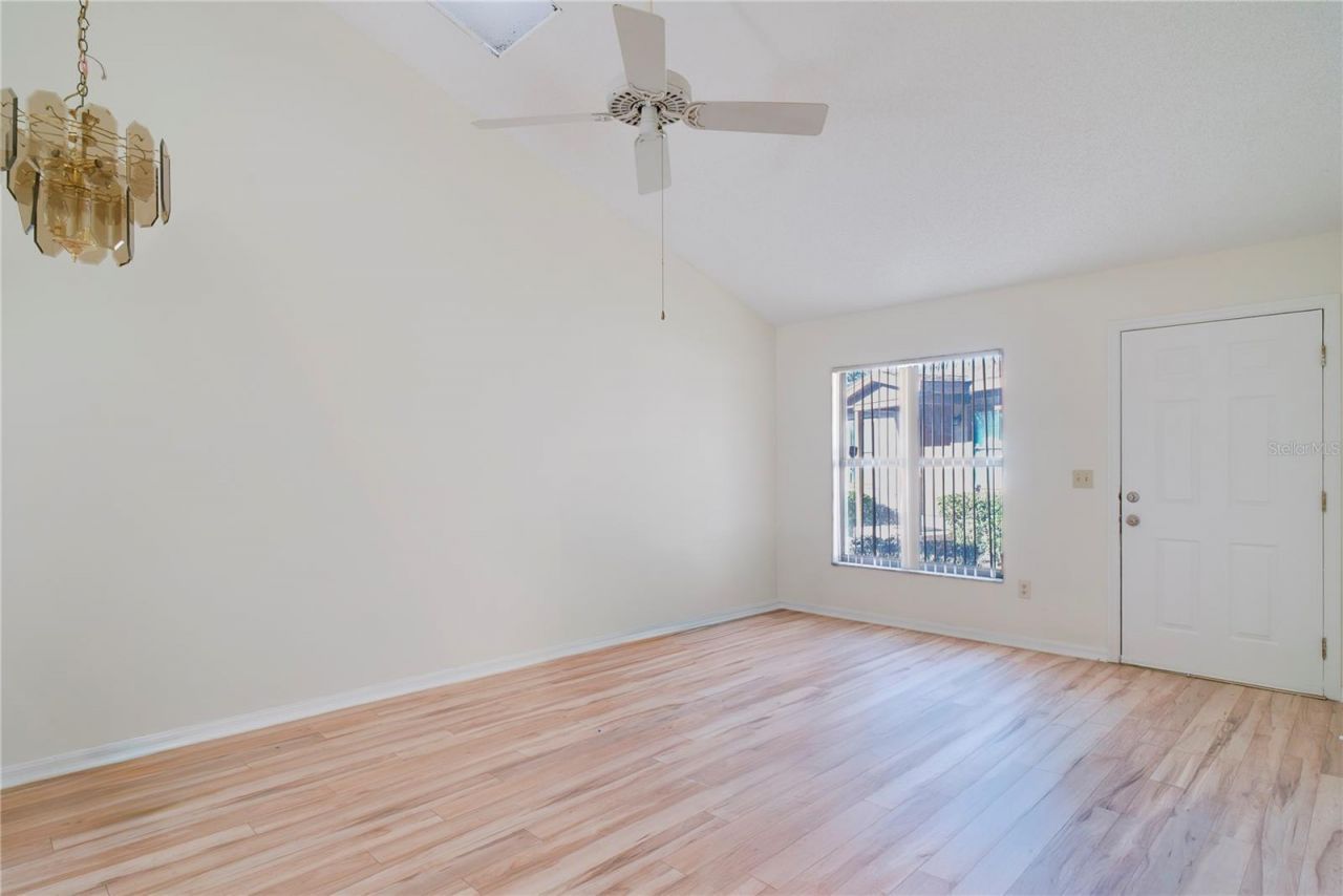 397 Eron Way, Unit 42, Winter Garden, FL 34787 Photo