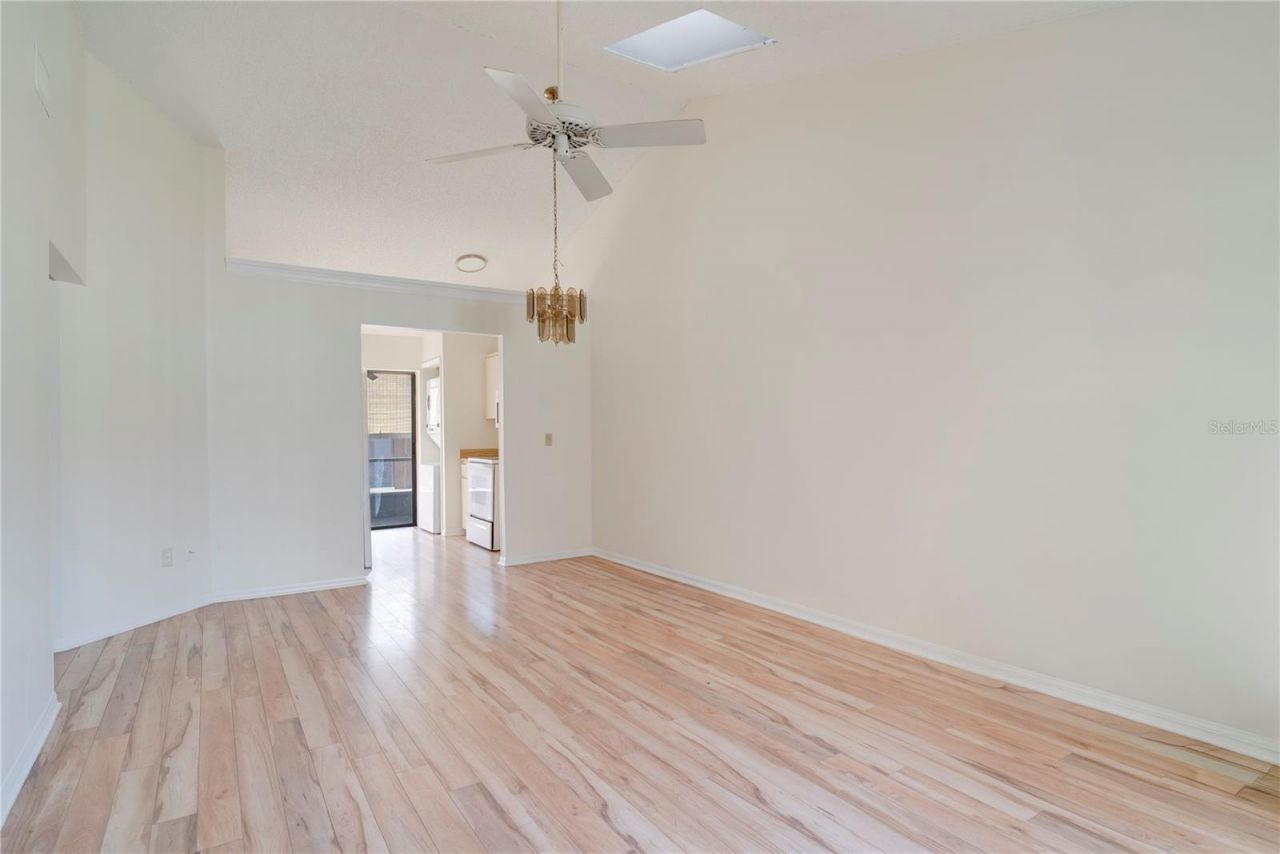 397 Eron Way, Unit 42, Winter Garden, FL 34787 Photo