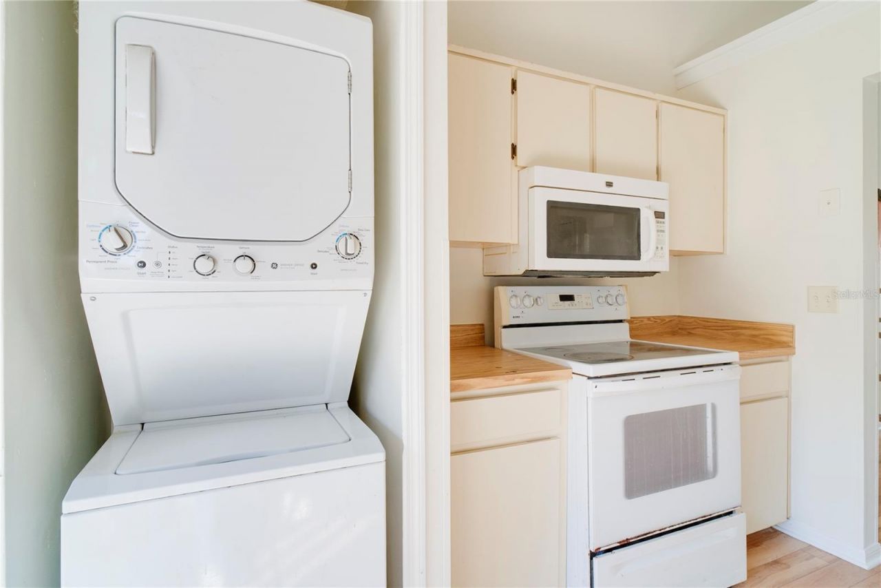397 Eron Way, Unit 42, Winter Garden, FL 34787 Photo