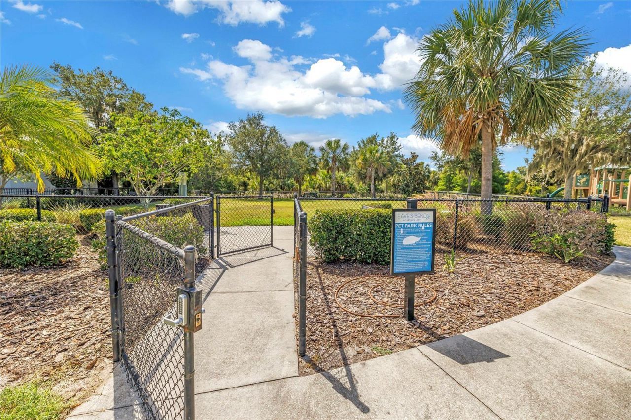 11133 Fieldstone Drive, Palmetto, FL 34221 Photo