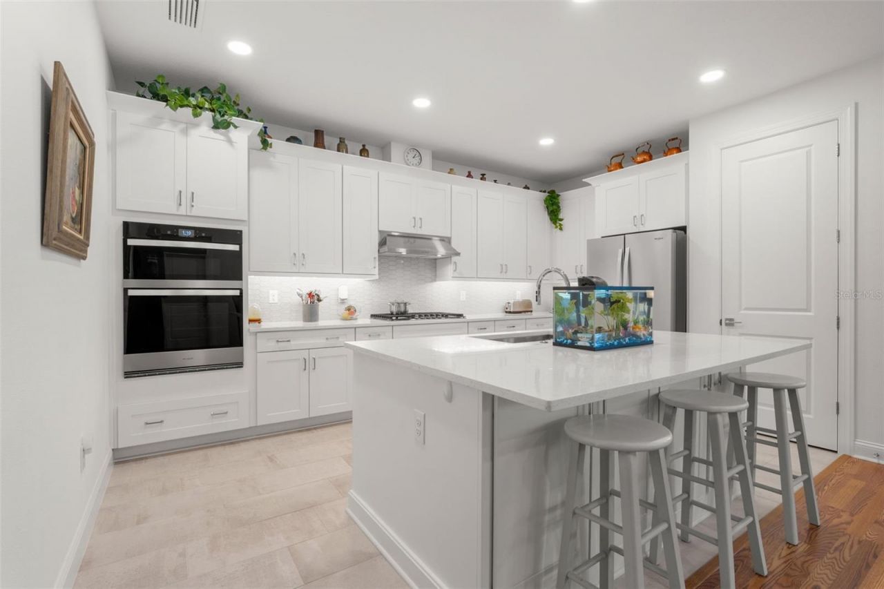 5828 Windbreak Court, Apollo Beach, FL 33572 Photo