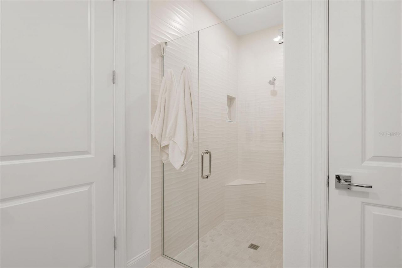 5828 Windbreak Court, Apollo Beach, FL 33572 Photo
