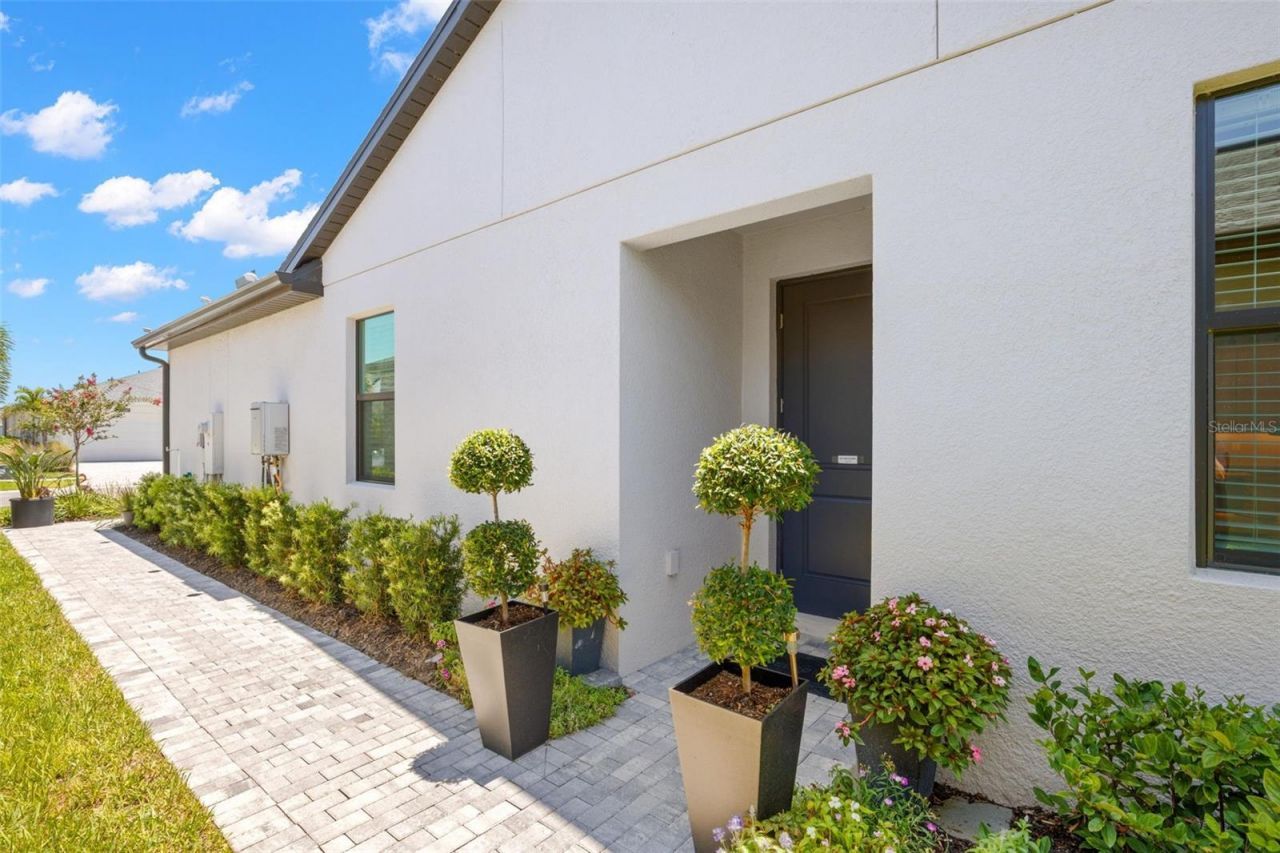 5828 Windbreak Court, Apollo Beach, FL 33572 Photo