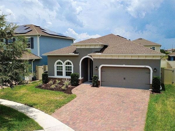 584 SEATTLE SLEW DRIVE , DAVENPORT, FL 33837