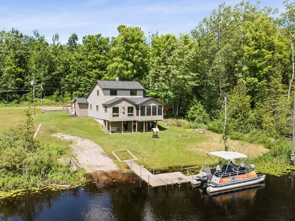11701 Maple Drive, Millersburg, MI 49759