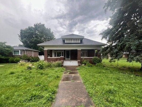 604 N State Street , Westville, IL 61883