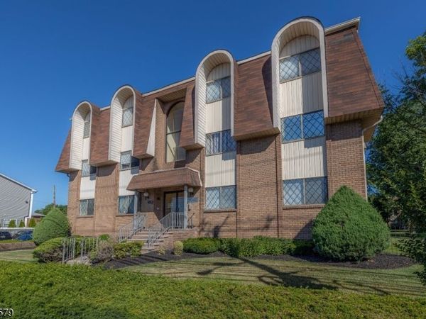 1190 W St George B23, Linden, NJ 07036