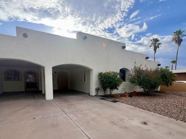 17848 N 1ST Street, Phoenix, AZ 85022