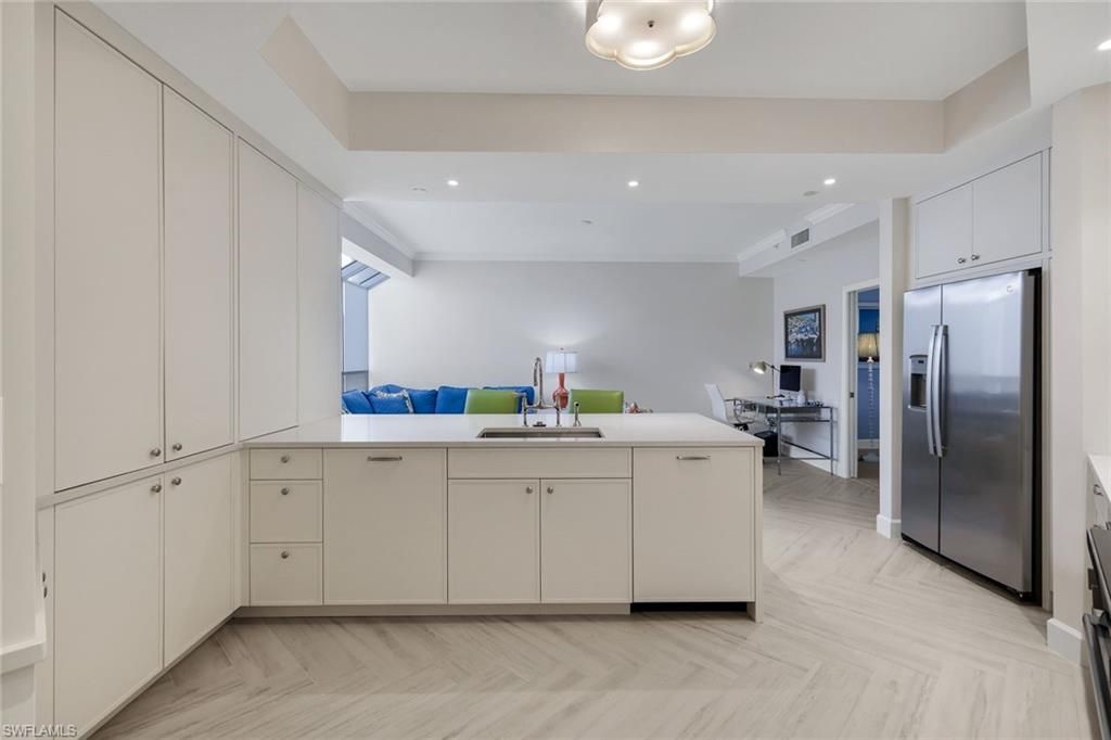 8440 Abbington Cir, Unit D25, Naples, FL 34108 Photo