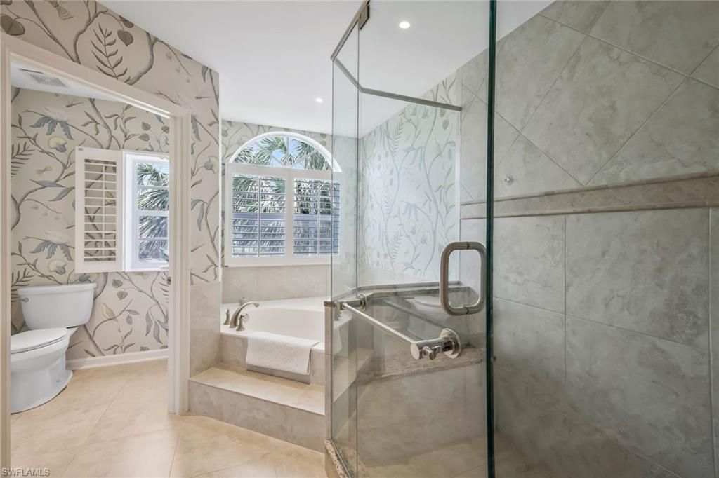 8440 Abbington Cir, Unit D25, Naples, FL 34108 Photo