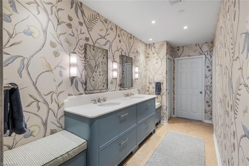 8440 Abbington Cir, Unit D25, Naples, FL 34108 Photo