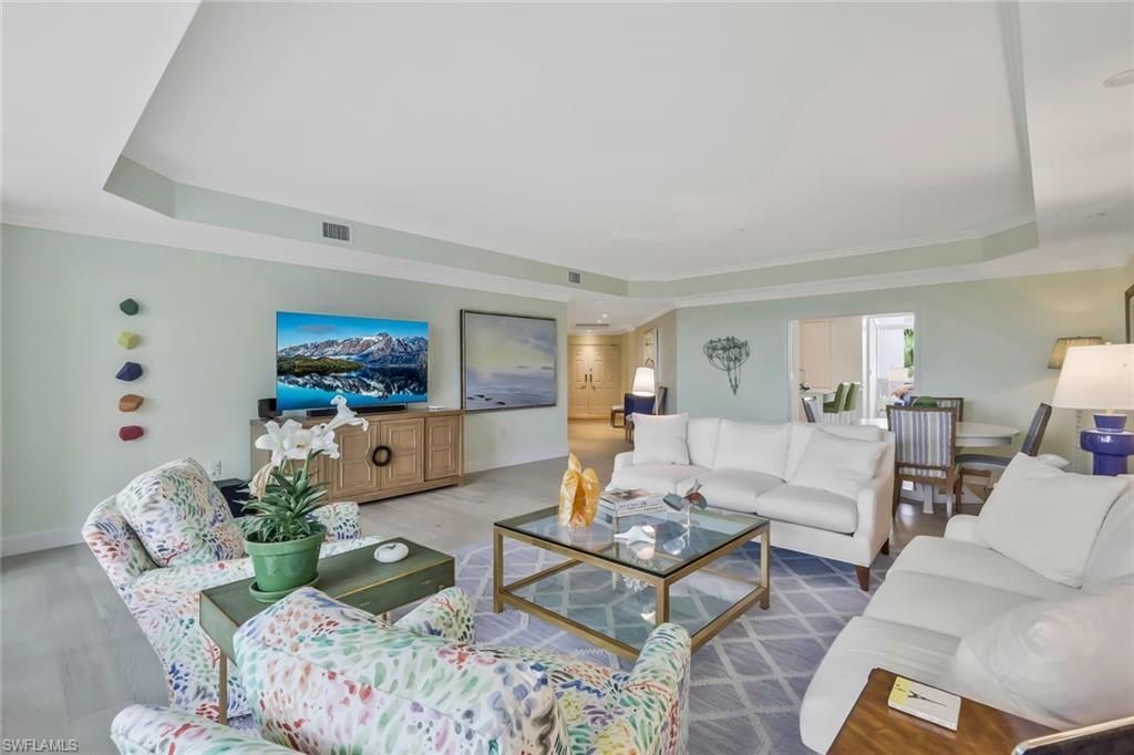 8440 Abbington Cir, Unit D25, Naples, FL 34108 Photo